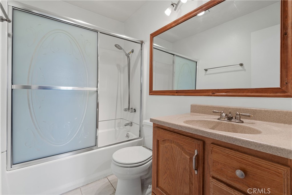 7137 Shoup Ave 39 Property Photo 18