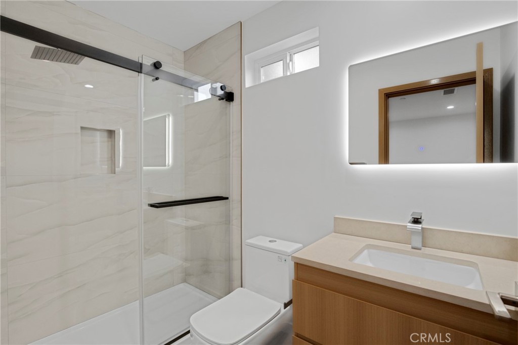 5224 Strohm Avenue Property Photo 11