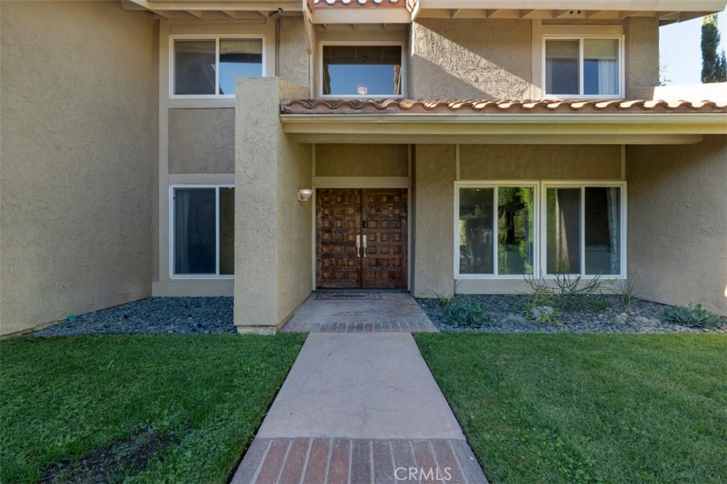 19174 Doral Place Property Photo 2