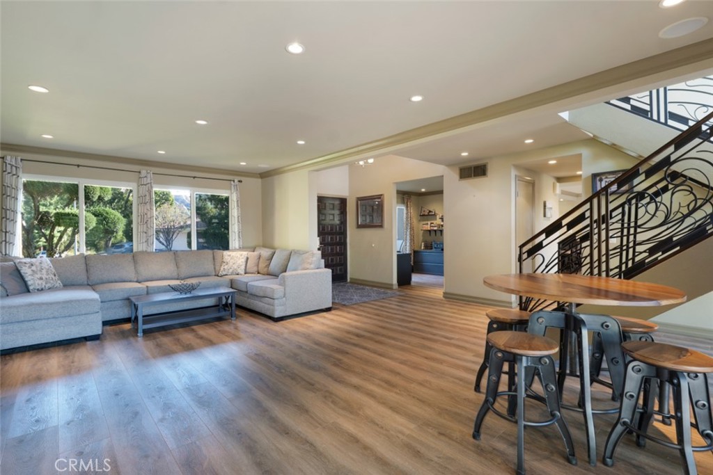 19174 Doral Place Property Photo 7