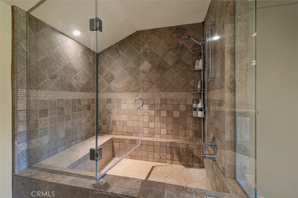 19174 Doral Place Property Photo 34