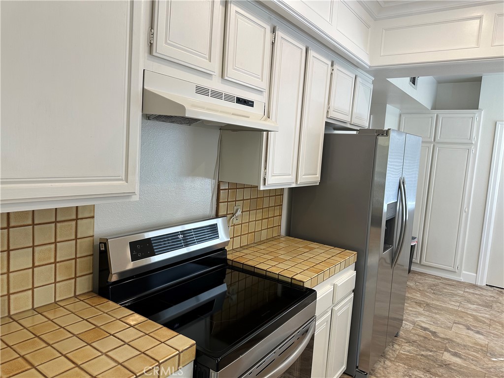 19029 Nordhoff Property Photo 11