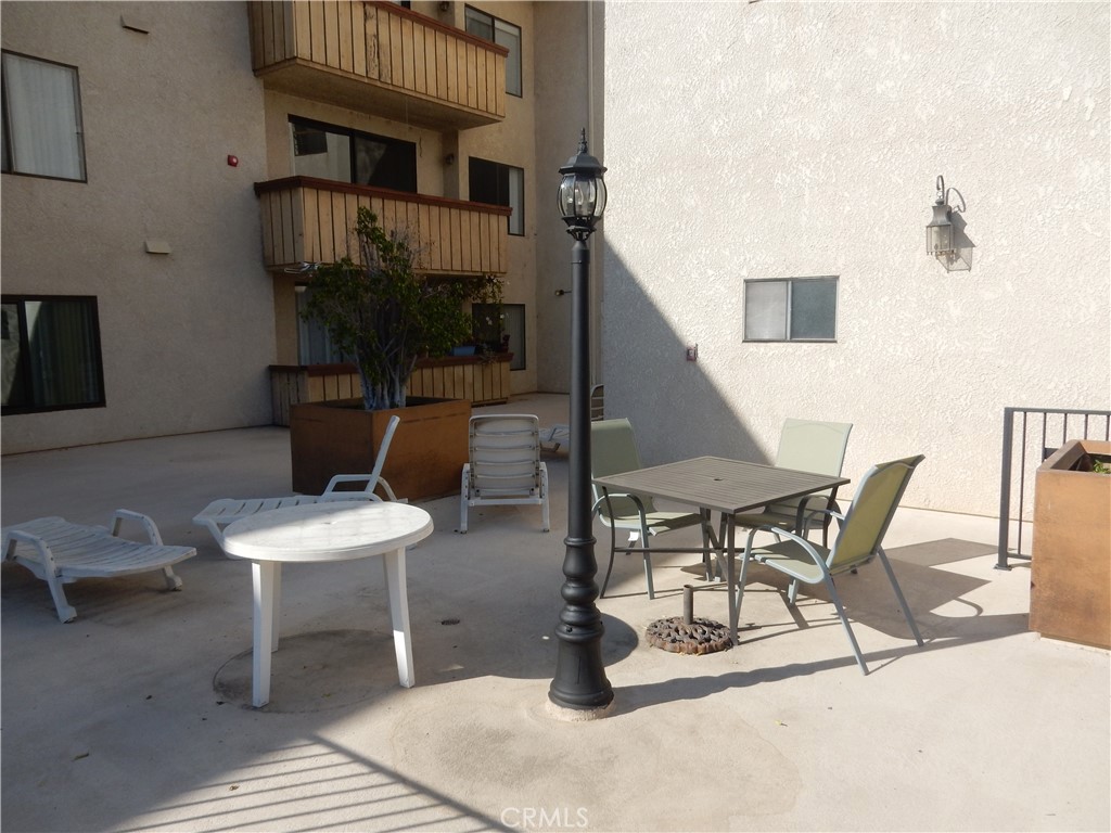 19029 Nordhoff Property Photo 27
