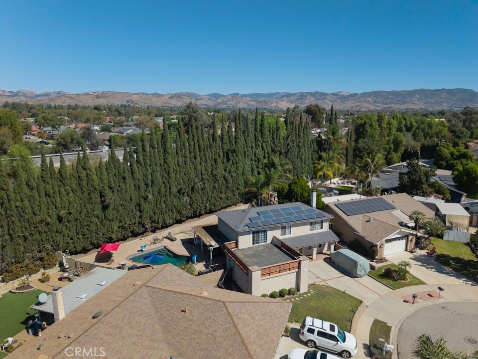 2491 Castlemont Court N Property Photo 31