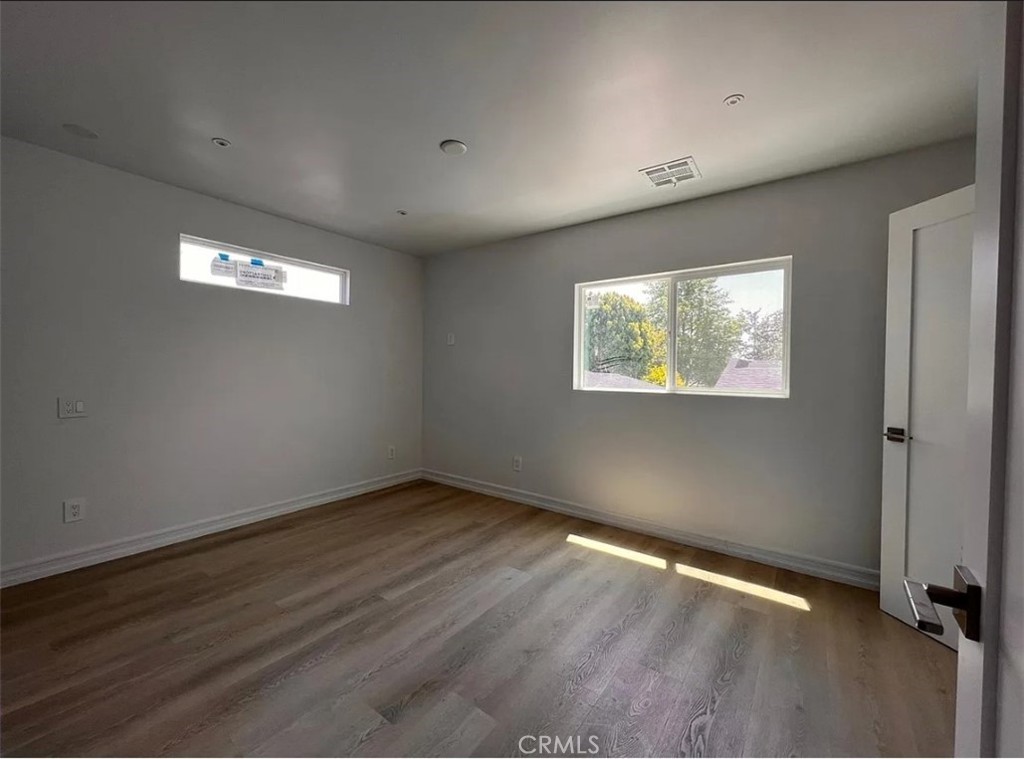 2686 Greenfield Property Photo 13
