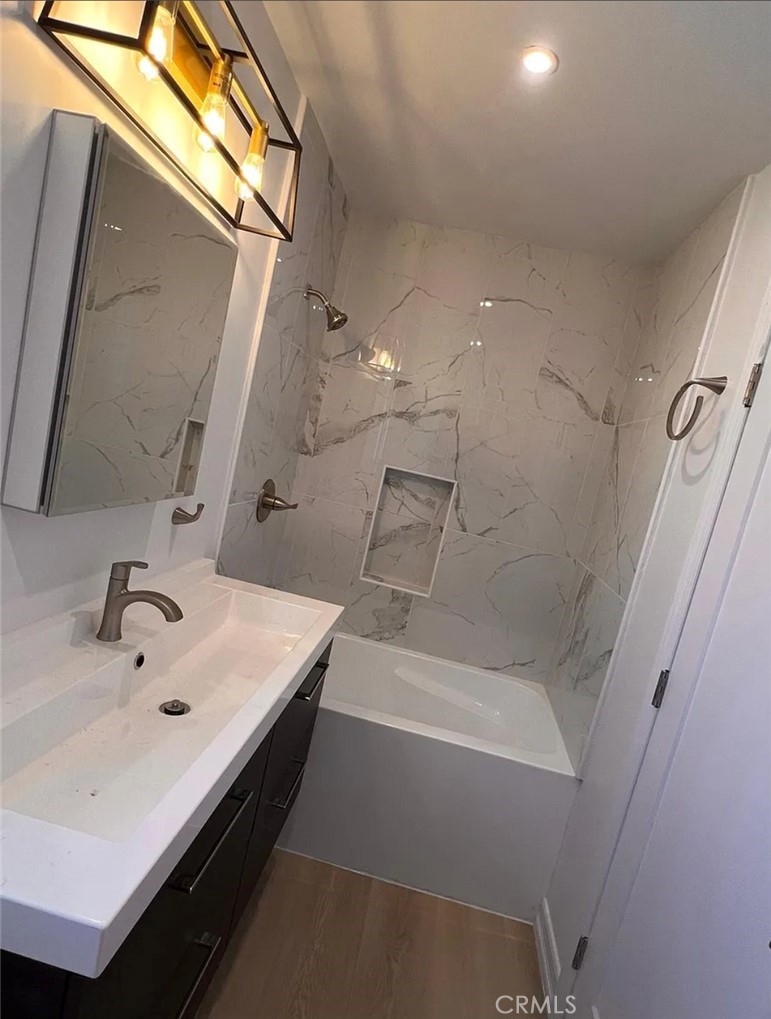 2686 Greenfield Property Photo 18