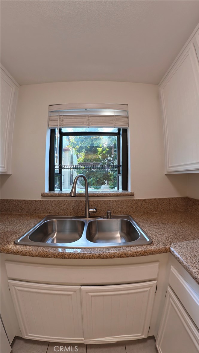 27944 Tyler Lane 447 Property Photo 6
