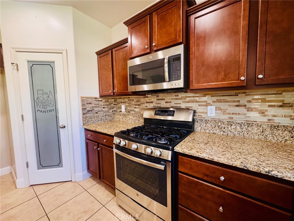 9506 Liberty Island Property Photo 10
