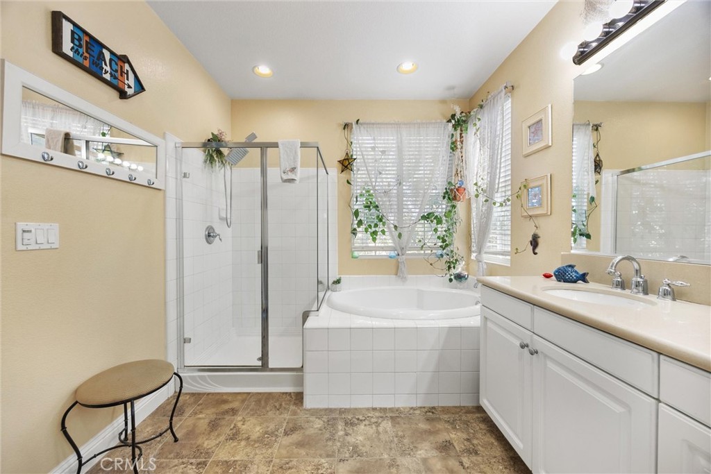 6119 Pilar Way Property Photo 17