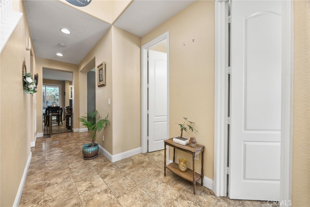 6119 Pilar Way Property Photo 23