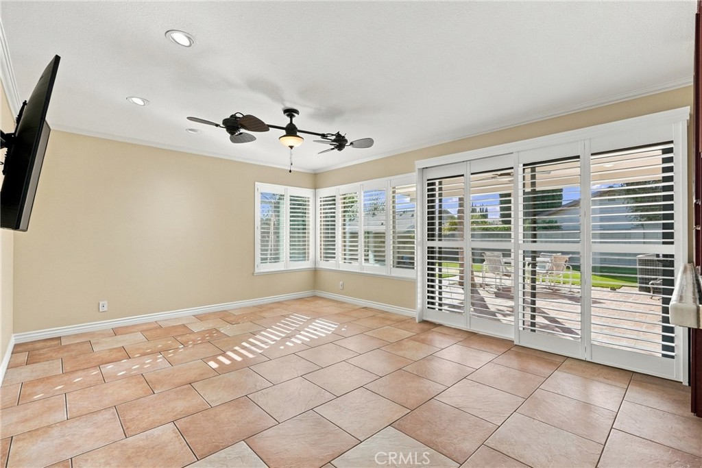 2641 Ericson Property Photo 8