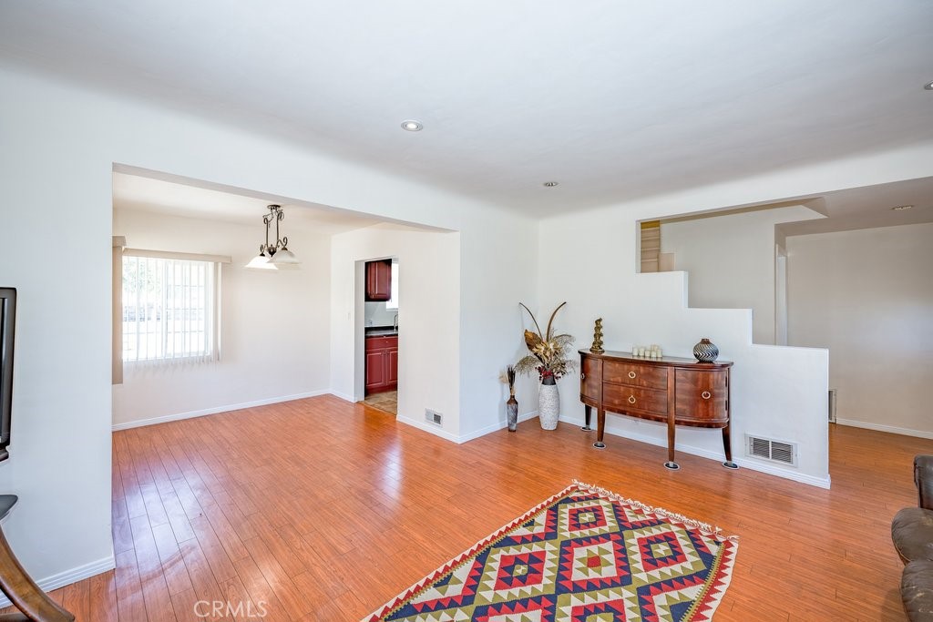 10260 Tujunga Canyon Property Photo 6
