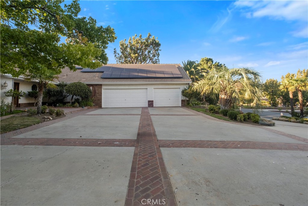 41529 Mission Drive Property Photo 6