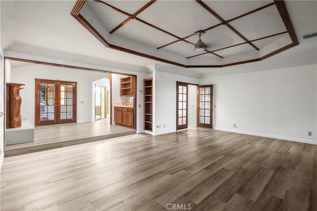 41529 Mission Drive Property Photo 10