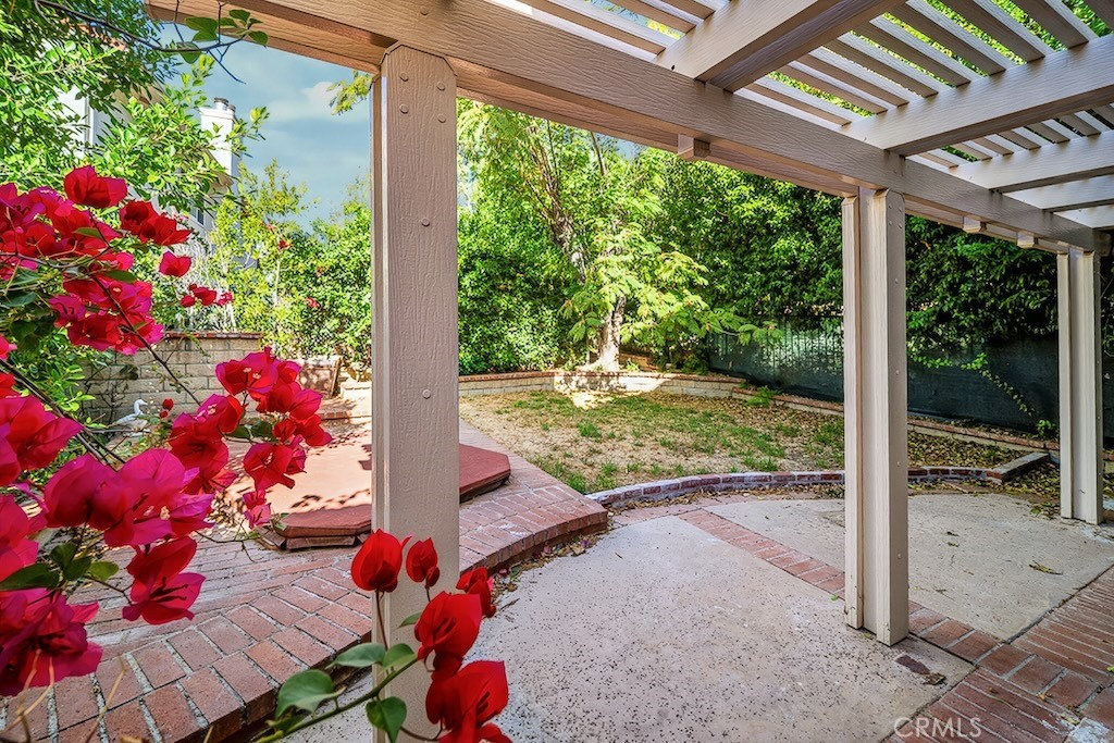 19405 Turtle Ridge Lane Property Photo 3