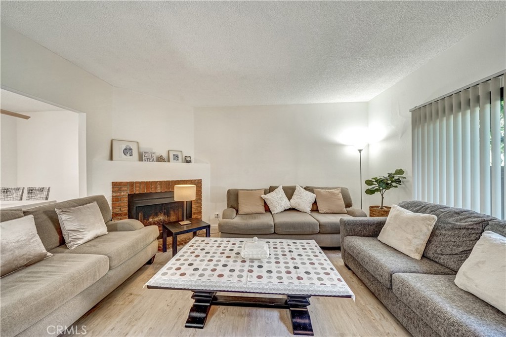 15053 Sherman Way C Property Photo 1