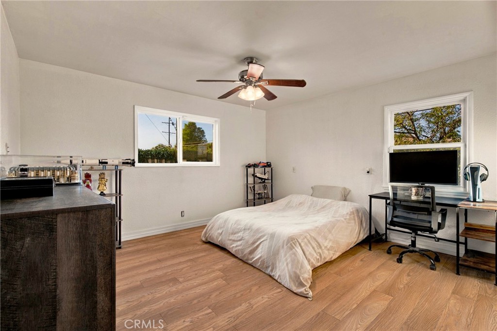 8857 Swinton Avenue Property Photo 11