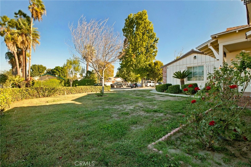 8857 Swinton Avenue Property Photo 16