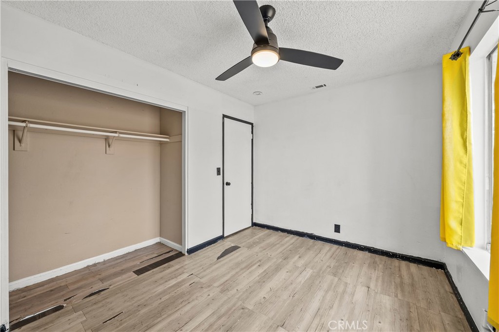 3330 Roxbury Property Photo 17