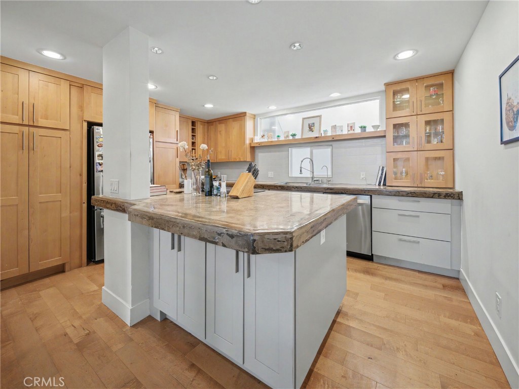 33 Privateer Street 3 Property Photo 13