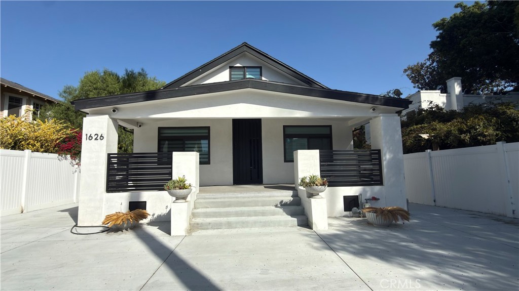 1626 Winona Boulevard Property Photo 1