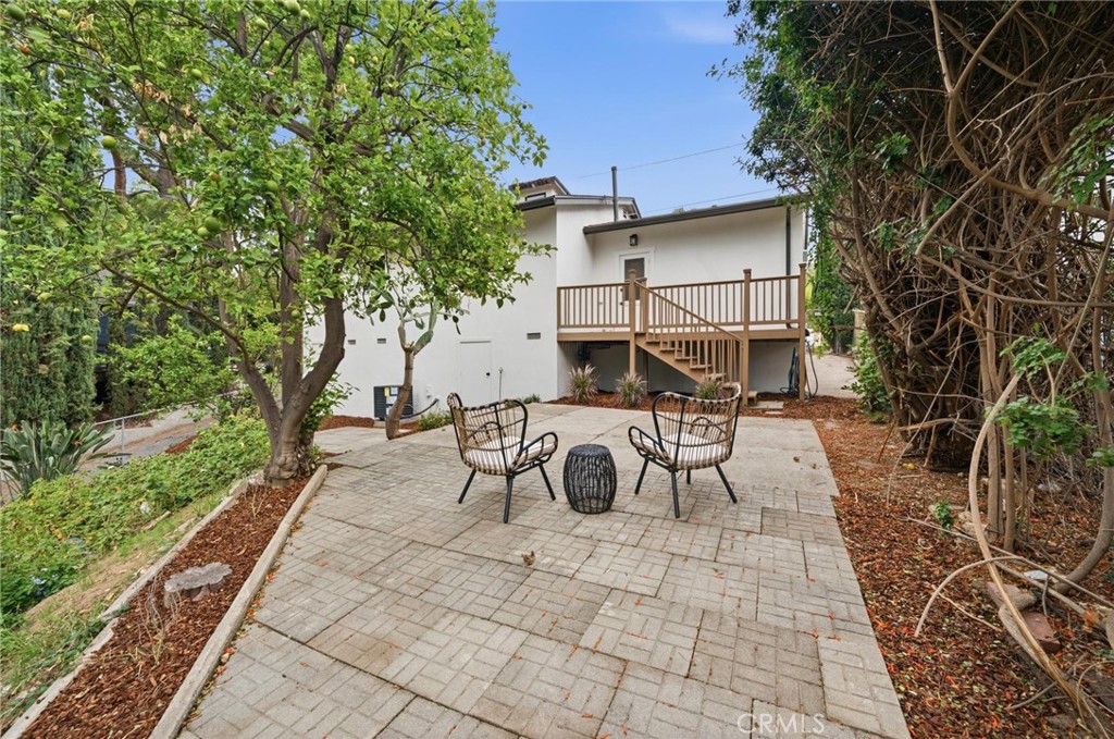 7663 Airlie Drive Property Photo 17
