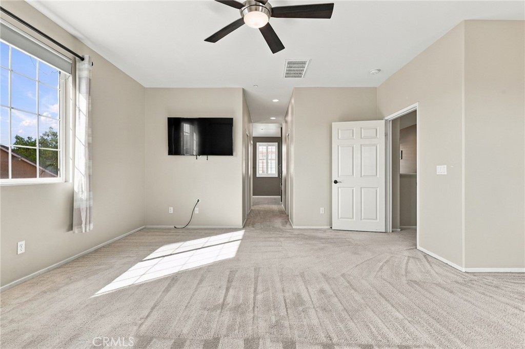 4702 W Jewel Drive Property Photo 15