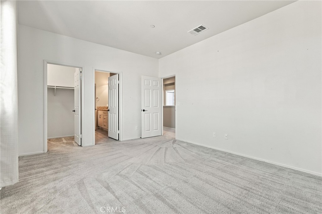 4702 W Jewel Drive Property Photo 24