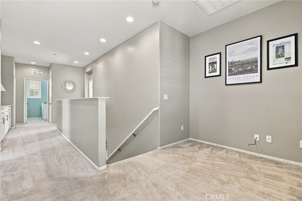 4702 W Jewel Drive Property Photo 32