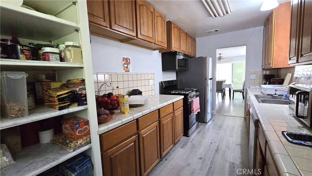 7865 Jamieson Property Photo 7