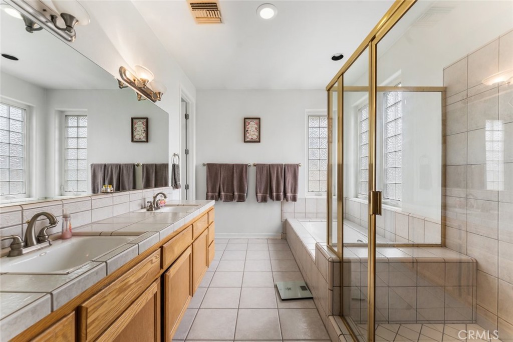 3851 W Avenue J15 Property Photo 32