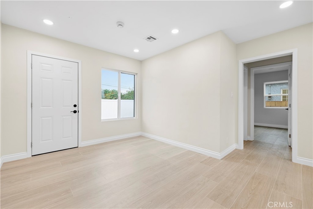 12978 Kamloops Street Property Photo 7