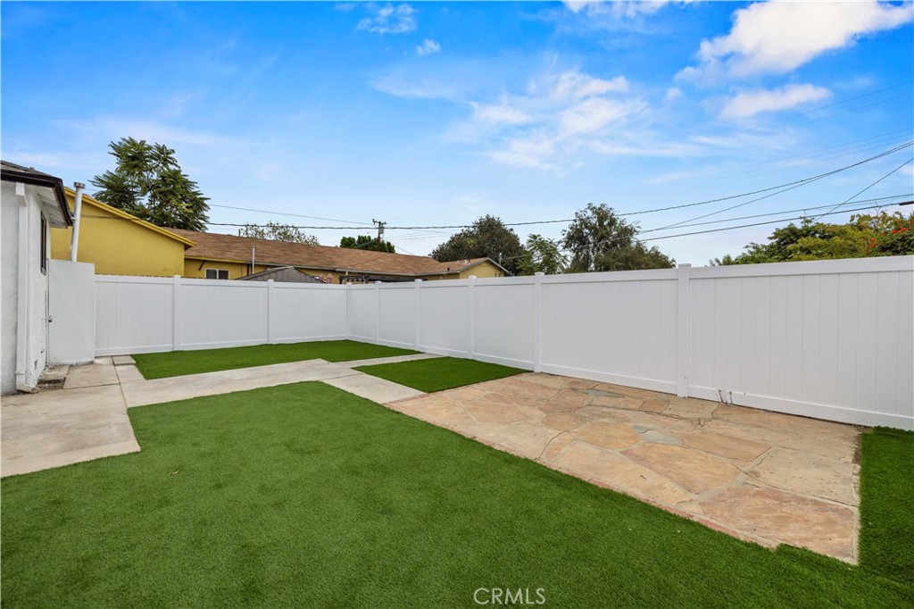 12978 Kamloops Street Property Photo 24