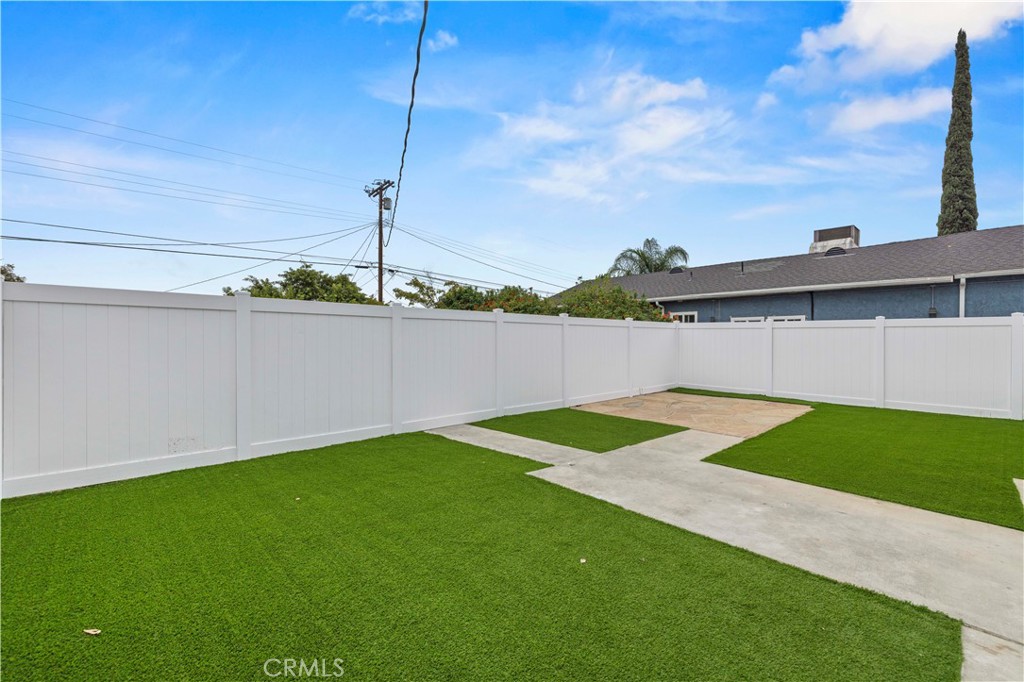 12978 Kamloops Street Property Photo 28