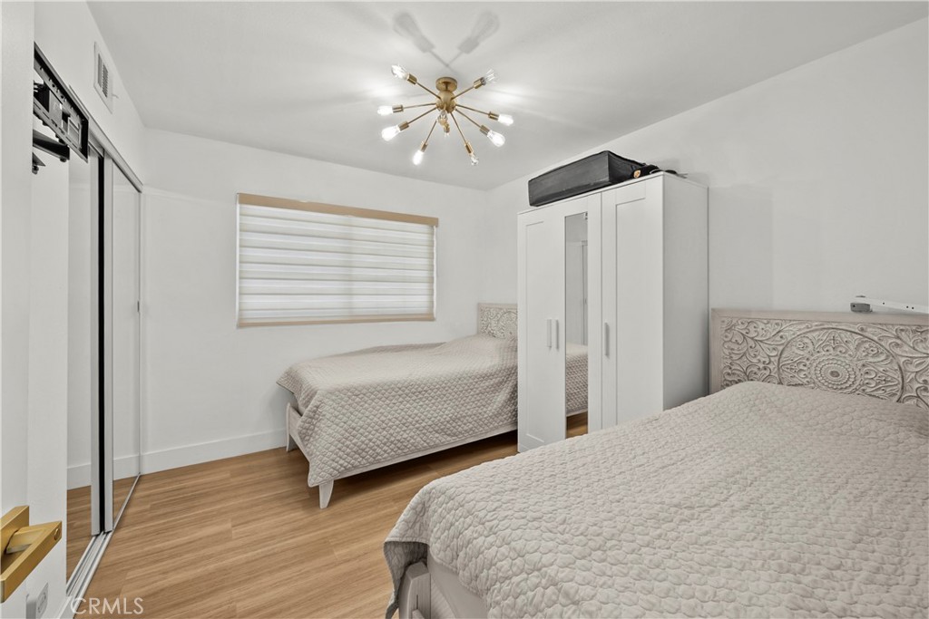 12850 Woodley Avenue Property Photo 28