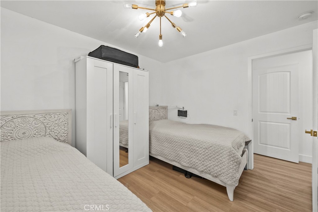 12850 Woodley Avenue Property Photo 29