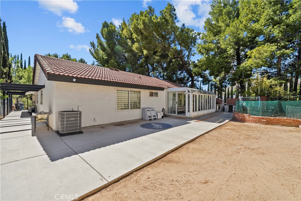 12850 Woodley Avenue Property Photo 38