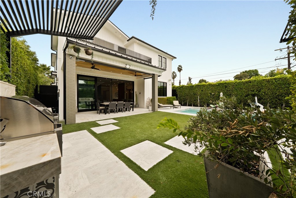 5001 Newcastle Property Photo 36