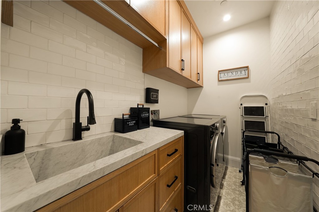 5001 Newcastle Property Photo 53
