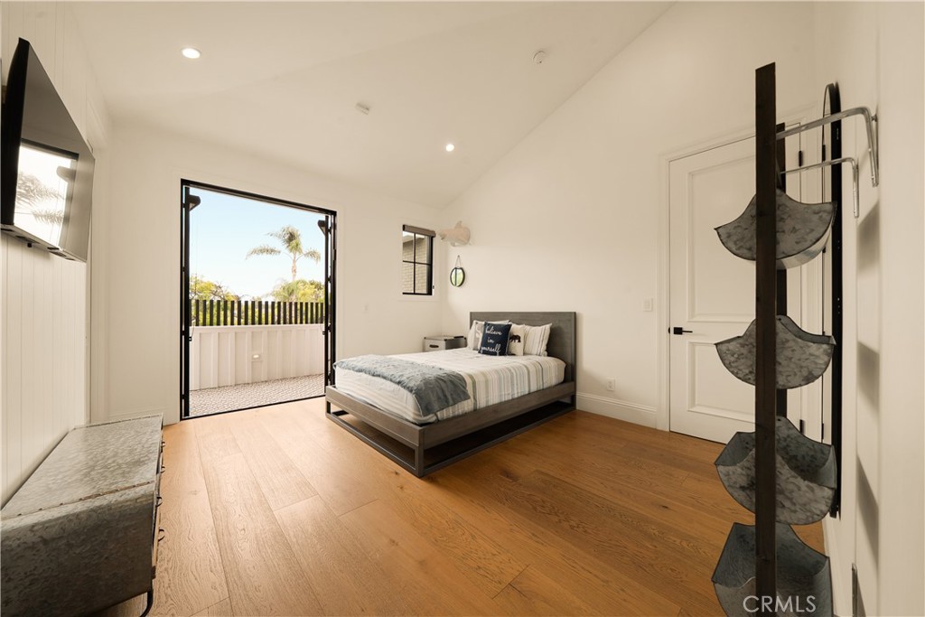 5001 Newcastle Property Photo 55