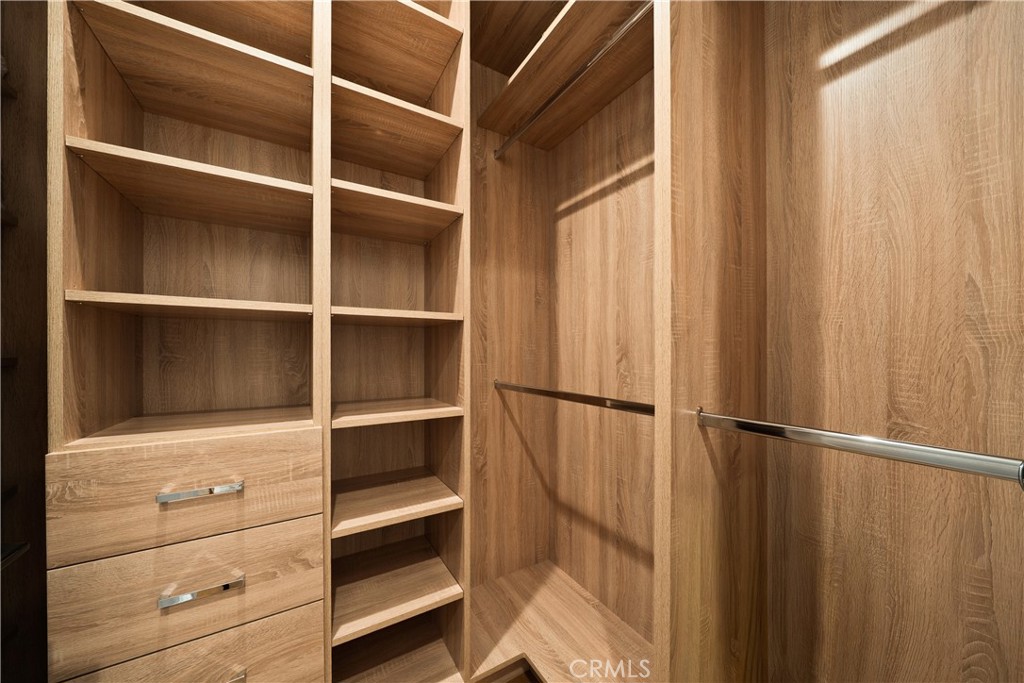 5001 Newcastle Property Photo 58