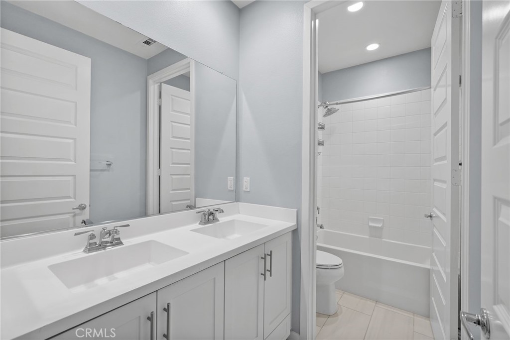 19545 Herringbone Drive Property Photo 32