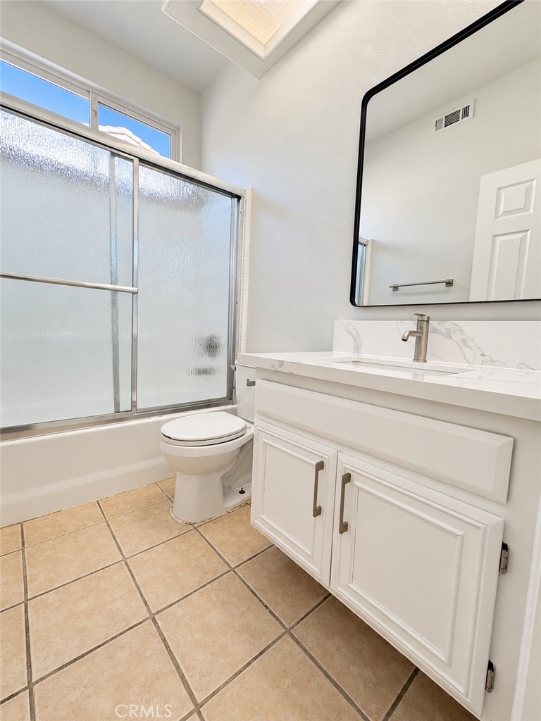 38241 Hillcrest Drive Property Photo 22