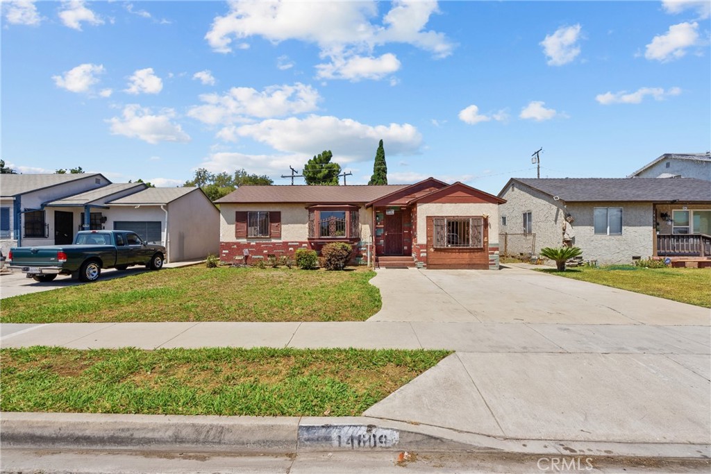 14609 S Cahita Avenue Property Photo 1
