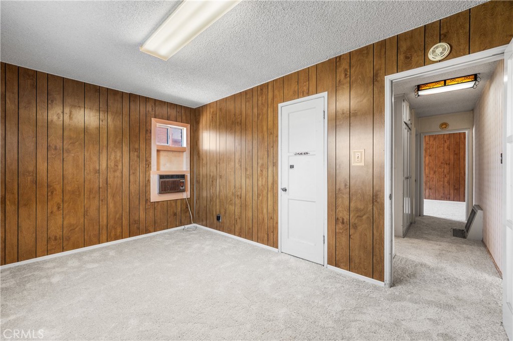 3920 Buckingham Road Property Photo 7