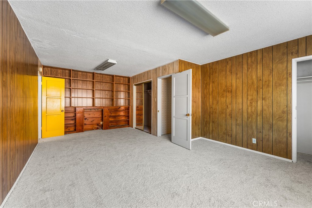 3920 Buckingham Road Property Photo 8