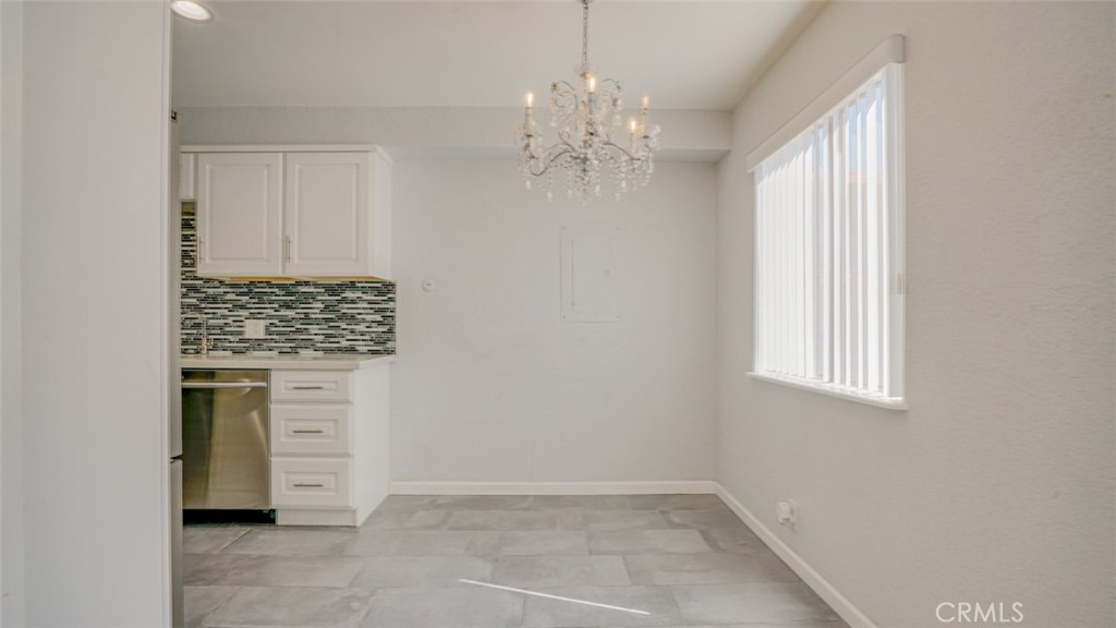 377 W California Avenue 27 Property Photo 14