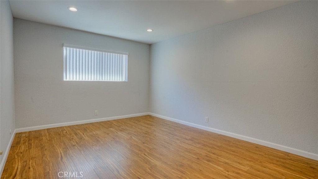 377 W California Avenue 27 Property Photo 26