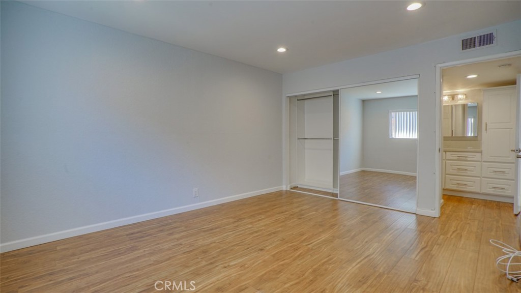 377 W California Avenue 27 Property Photo 28