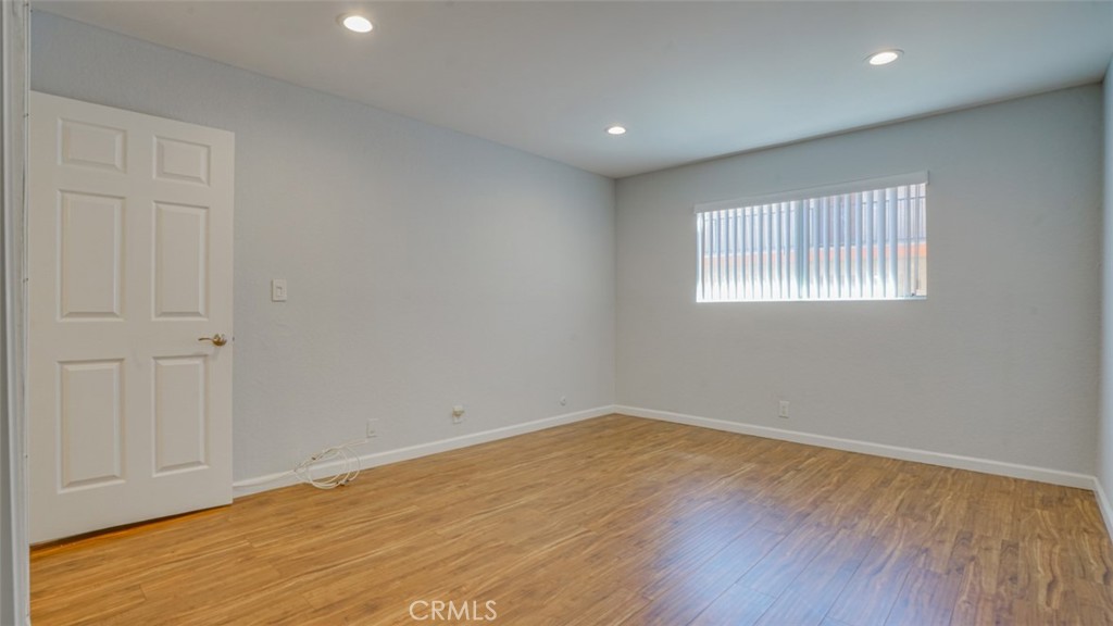 377 W California Avenue 27 Property Photo 29